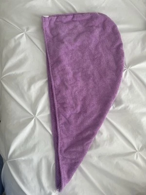 Toalla de microfibra púrpura para el cabello secado baño spa cabezal turbante torcido ducha seca Foto 1 de 4
