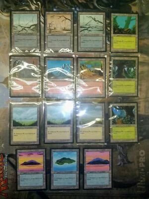 MTG FBB 4th Edition Portuguese Pack Fresh Basic Lands - Image 1 of 2