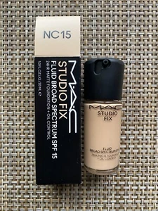 MAC STUDIO FIX FLUID SPF 15 24H MATTE FOUNDATION + OIL CONTROL (1 fl.oz.): NC 15 - Picture 1 of 8