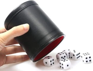 Conjunto De 6 Poker Dados Con Cuero Profesional Taza De Dados Ideal Para Los... - Bild 1 von 7