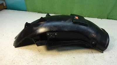 Honda VF700F 1985 Interceptor VF 700 H881-4. guardabarros interior trasero #1 Foto 1 de 4