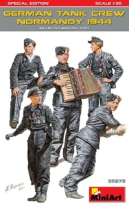 German Tank Crew (Normandy 1944) Special Edition 1:3 5 Figure Plastic Model Kit - Bild 1 von 1