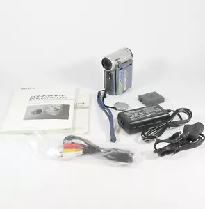 Sony DCR-IP7E Handycam MicroMV Camcorder Videokamera Konvolut GETESTET Near MINT! - Bild 1 von 10
