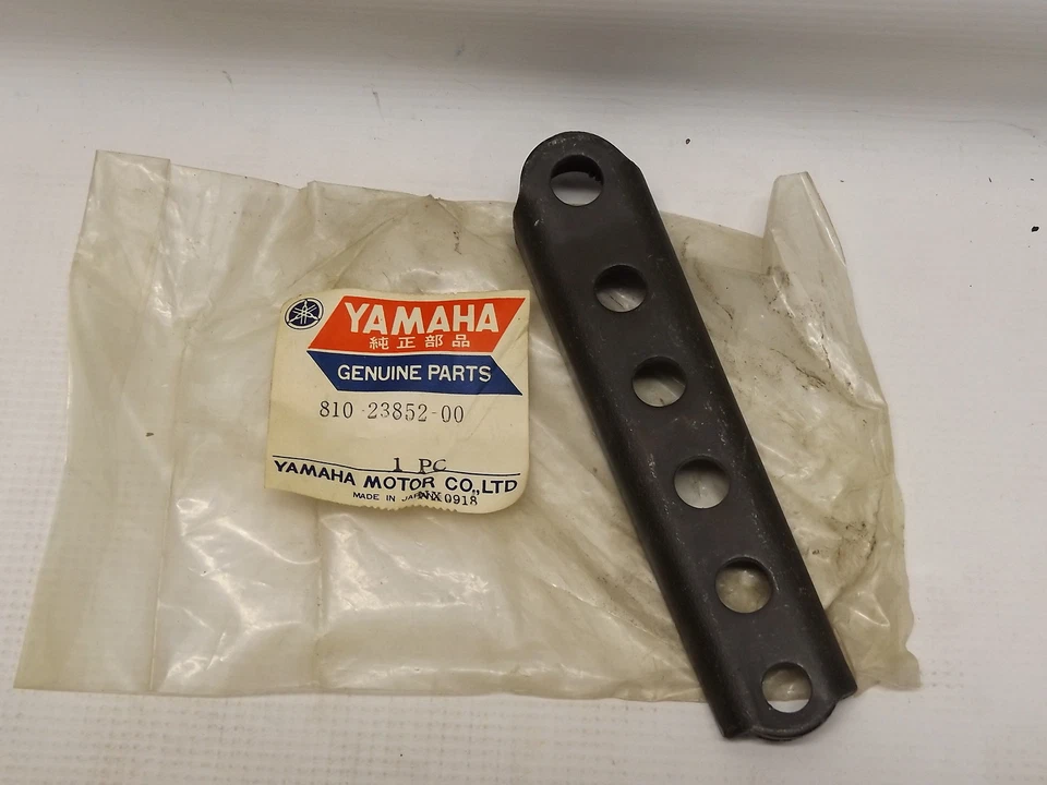 NOS YAMAHA 810-23852-00-00 OUTSIDE ARM SW396 SL292 EW433 GP433 GP643 - Image 1 of 1