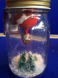 NEW Christmas  Mason Jar with Santa Hot Air Balloon Christmas Decoration Decor - Picture 1 of 1