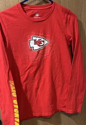Camisa Kansas City Chiefs Juvenil XL Roja y Gris Manga Larga Foto 1 de 4