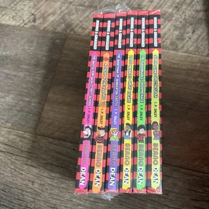 I.P Daley Beano Dennis and Gnasher 1-6 Books Collection Set Abominable FREE Del - Foto 1 di 8