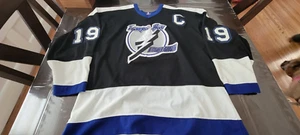 Vintage 90s Official CCM BRIAN BRADLEY Tampa Bay Lightning NHL Hockey Jersey XL - Picture 1 of 6