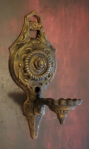 Antique 1920s Art Deco Art Nouveau Cast Iron One Arm Wall Sconce Cover