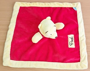 Manta de seguridad Disney Baby Winnie the Pooh Lovey roja con borde amarillo - Imagen 1 de 7