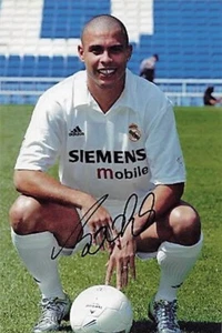 Ronaldo UH FC Barcelona Foto vom Original Autogramm UH #106 - Picture 1 of 1