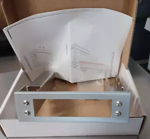 Cooler Master Bay Adapter Zip, Tape, Floppy Drive Caddy Aluminum Faceplate 5 1/4 - Picture 1 of 2