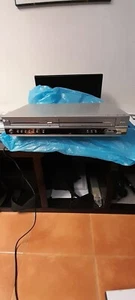 LG VIDEOREGISTRATORE COMBO VHS DVD - Modello VC 8804 M - Foto 1 di 5