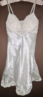 VTG Victoria's Secret Liquid Satin Embroidered Beaded Bra Slip Dress Size S - Image 1 of 4