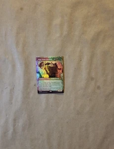 MTG Magic Bloomburrow X1 SHOWCASE FOIL Hugs, Grisly Guardian (NM/M) - Picture 1 of 1