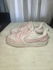 Nike Court Borough Low 2 SE Youth Shoes Size 6Y White Pink DQ0492-100 - Picture 1 of 6