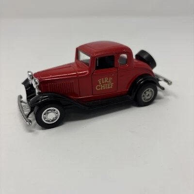 Ford Coupé Vintage Diecast 32 Coche Rojo Jefe de Bomberos #8501 Hecho en Hong Kong Foto 1 de 4