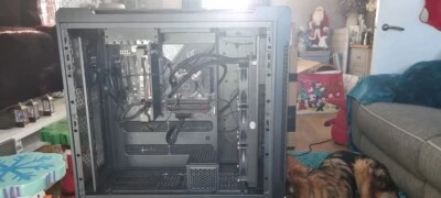 i9-9900k Palit Geforce RTX 2070 8GB Z390-E Gaming 550w PSU 2x 16gb 4000 mhz DDR4 - Image 1 of 4