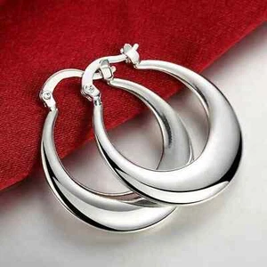 Womens Stamped Sterling Silver Elegant Round Pierced Hoop Earrings - Picture 1 of 5