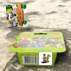 LEGO 71048 Series 27 - LONGBOARDER Minifig col455 CMF - NEW in SEALED Box - Picture 1 of 7