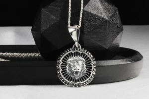Collar de León de Plata de Ley 925K - Colgante Cabeza de León Detallado para Hombre - León - Imagen 1 de 5