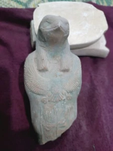 ALTE ÄGYPTISCHE ANTIQUITÄTEN ÄGYPTISCHE Statue des Gottes Horus des Falken Ägypten v. Chr. - Bild 1 von 9