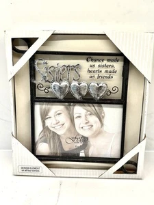 Fetco Home Decor “Sisters” 6x4 Picture Frame – Hearts Made Us Friends - Picture 1 of 2