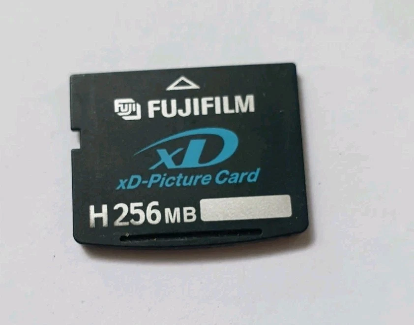 Genuine Fujifilm H 256MB xD Picture Card  - Image 1 of 2