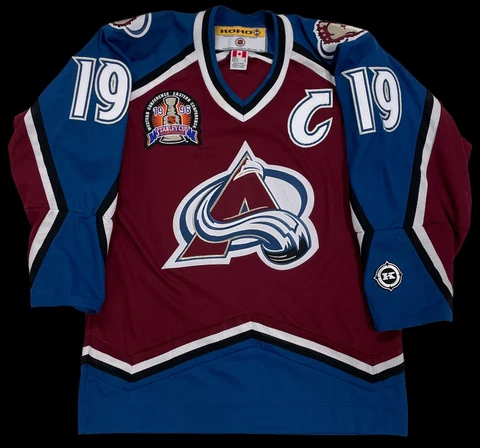 JOE SAKIC COLORADO AVALANCHE 1996 STANLEY CUP KOHO JERSEY MEDIUM Cover