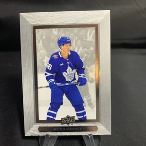2023-24 Upper Deck Extended Bee Hive #27 Mitch Marner Toronto Maple Leafs - Picture 1 of 2