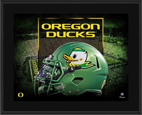 Oregon Ducks 10.5x13 Green Combat Duck Alternate Helmet Sub Plaque Cover