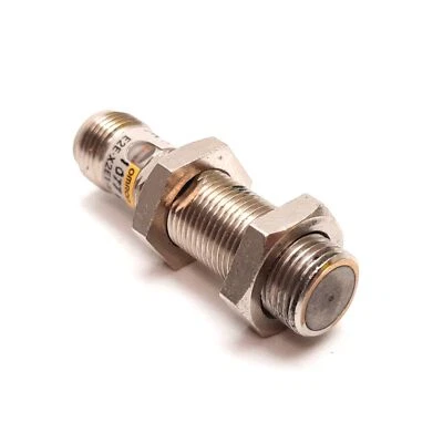 Omron E2E-X2E1-M1 Inductive Proximity Sensor, 2mm, 12-24VDC, M12, 4-Pin - Image 1 of 4