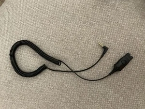 Plantronics Adapter Headset Cable for iPhone & Blackberry MO300 3.5mm - Black - Picture 1 of 1