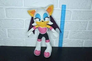 Rouge The Bat Sonic the Hedgehog 13” Plush Animation Sega Rare - Picture 1 of 4
