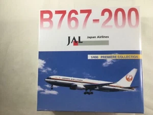 Dragon Wings 55298 1:400 Diecast Airliner Japan Air Lines Boeing 767-200 - Picture 1 of 1