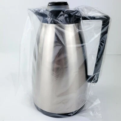 Servidor de autovertido práctico aislado al vacío de 0,6 litros UD600N con caja Foto 1 de 4