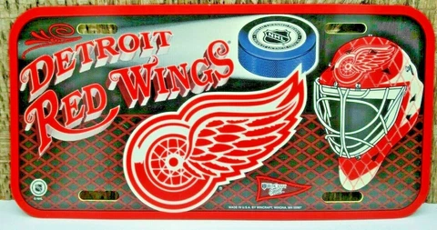 Detroit Red Wings NHL Plastic Car Plate Novelty Logo Helmet Cover