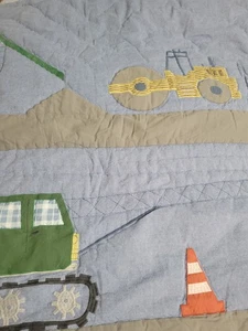 Pottery Barn Kids Heritage Construction Full/Queen Quilt - Picture 1 of 4