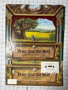 Peter and the Wolf A Knopf Book & Cassette By Sergei Prokofiev Musical Fairytale - Foto 1 di 5