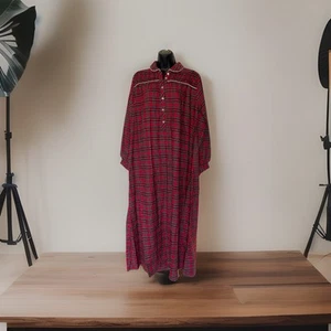 LL Bean Women’s Xs Pin Tuck Red Plaid Flannel Nightgown Gr1 - Picture 1 of 6