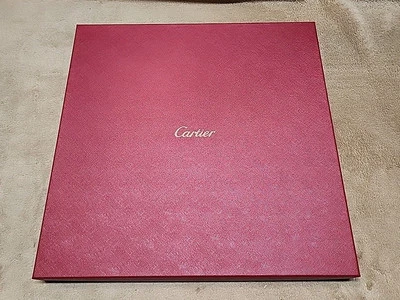 Auténtica caja de presentación de regalo grande vacía Cartier. 14,5" x 14,5" x 1,25".  Foto 1 de 4