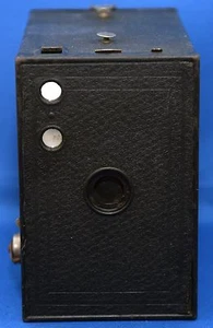 Antique Vintage Eastman Kodak BROWNIE 2A Model C Box Film Camera USA CLEAN! - Picture 1 of 6