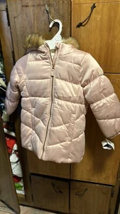 Outerwear Girls Winter Coat Size 4 - Picture 1 of 9