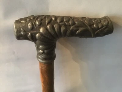 Bastón/bastón victoriano caballero con mango monograma plateado Foto 1 de 4