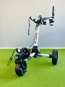 Axglo V2 Golf Push Trolley, 3-Rad in der Farbe Weiß - Bild 1 von 11