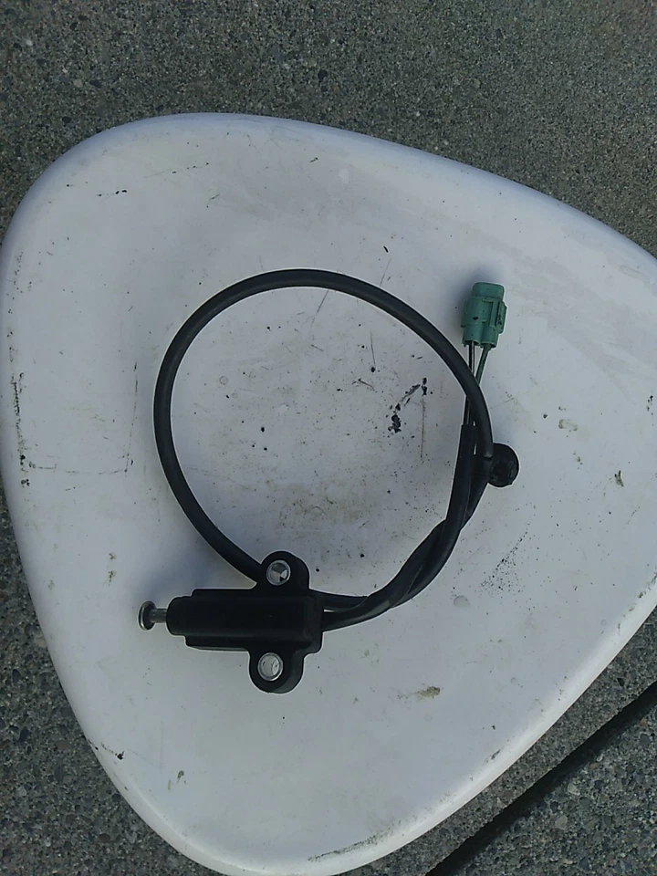 2004 2005 Suzuki GSXR 600 Kickstand Kick Side Stand Sensor OEM (FREE SHIPPING)  - Изображение 1 из 1