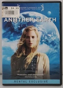 Another Earth DVD (Brit Marling; William Mapother; Matthew-Lee Erlbach) - Foto 1 di 3