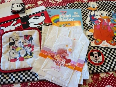 Vintage DISNEY Variety Items Collectibles-DISNEYANA - Image 1 of 4
