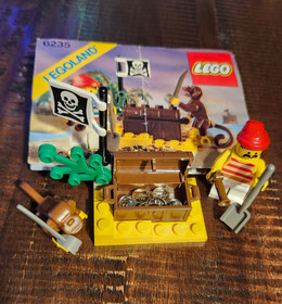LEGO 6235 Buried Treasure 1989
