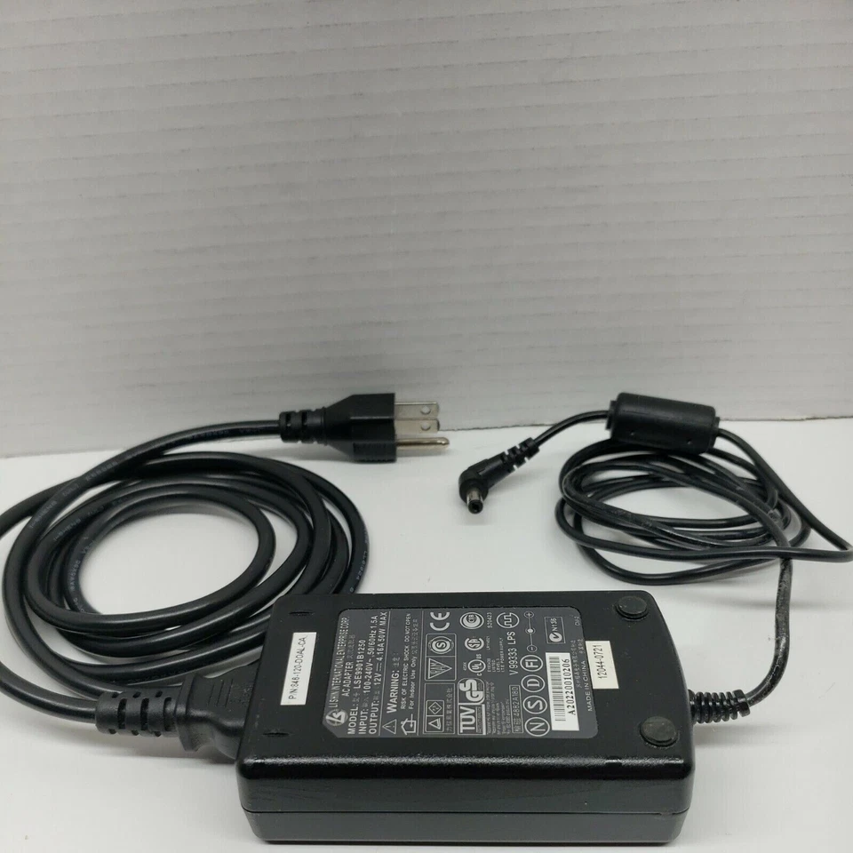 Adaptador de corriente alterna Li Shin LSE9901B1250 12V 4.16A  Foto 1 de 1